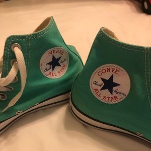 Mint green Chuck Taylor Converse size 9